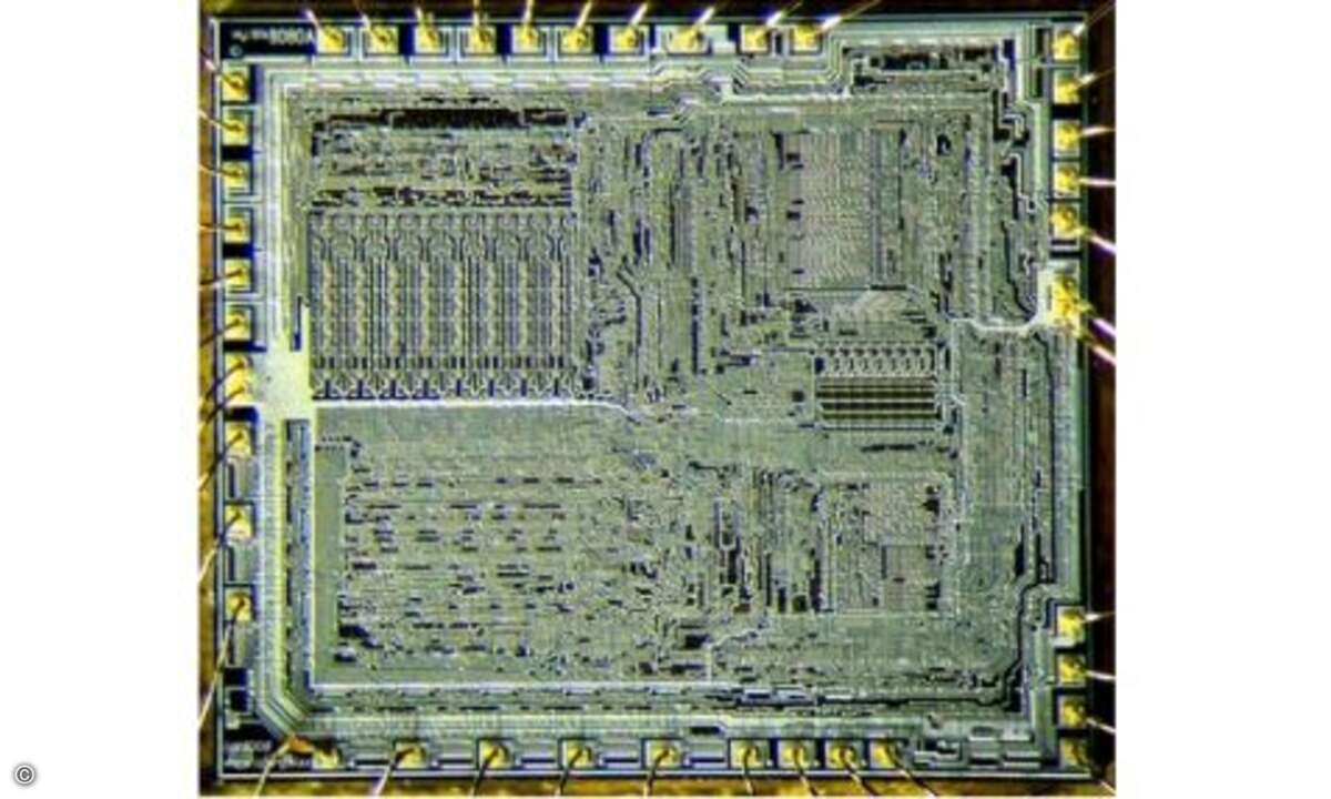 Intels dritter Mikroprozessor war der 8-bit 8080. Er hatte 6.000 Transistoren und wurde mit 2 MHz getaktet. (Foto: Intel)