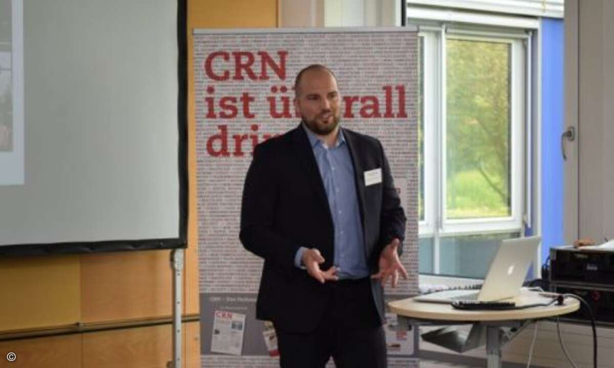 Sascha Herzog von Nside Attack Logic führte einen Live-Hack vor (Foto: CRN)