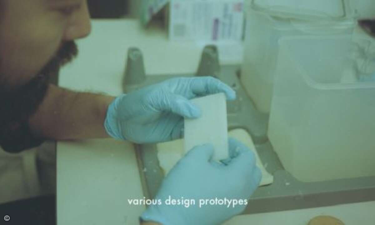 Die Gehäuse der Prototypen wurden mit einem 3D-Drucker gedruckt (Foto: Light Phone)