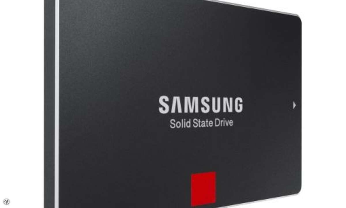 Samsung stellt eine Samsung 850 Pro-SSD mit einer Speicherkapazität von 128 GByte zur Verfügung. Der flotte Flash-Speicher sorgt für einen deutlichen Leistungsschub in Ihrem PC  (Bild: Samsung)