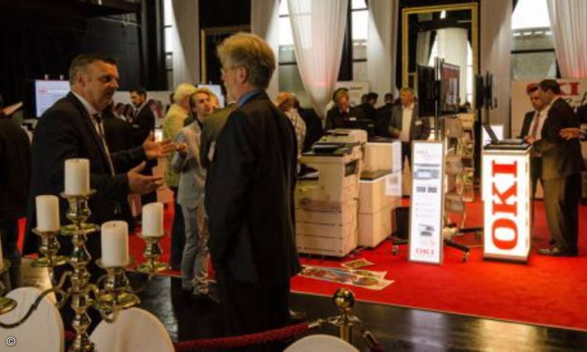 Networking bei den Partnerdays (Foto: Oki Systems)