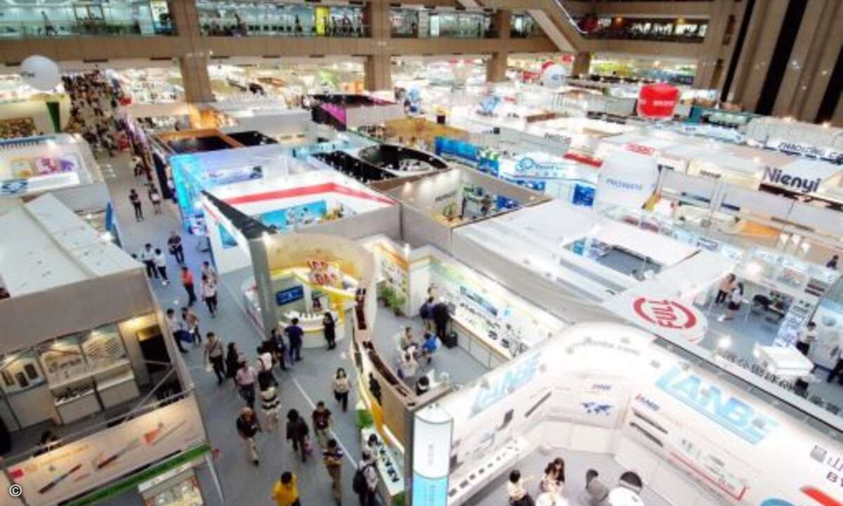 1.700 Aussteller zeigten auf der Computex 2015 die neuesten Hardware-Produkte, Wearables und Gadgets (Bild: Computex)