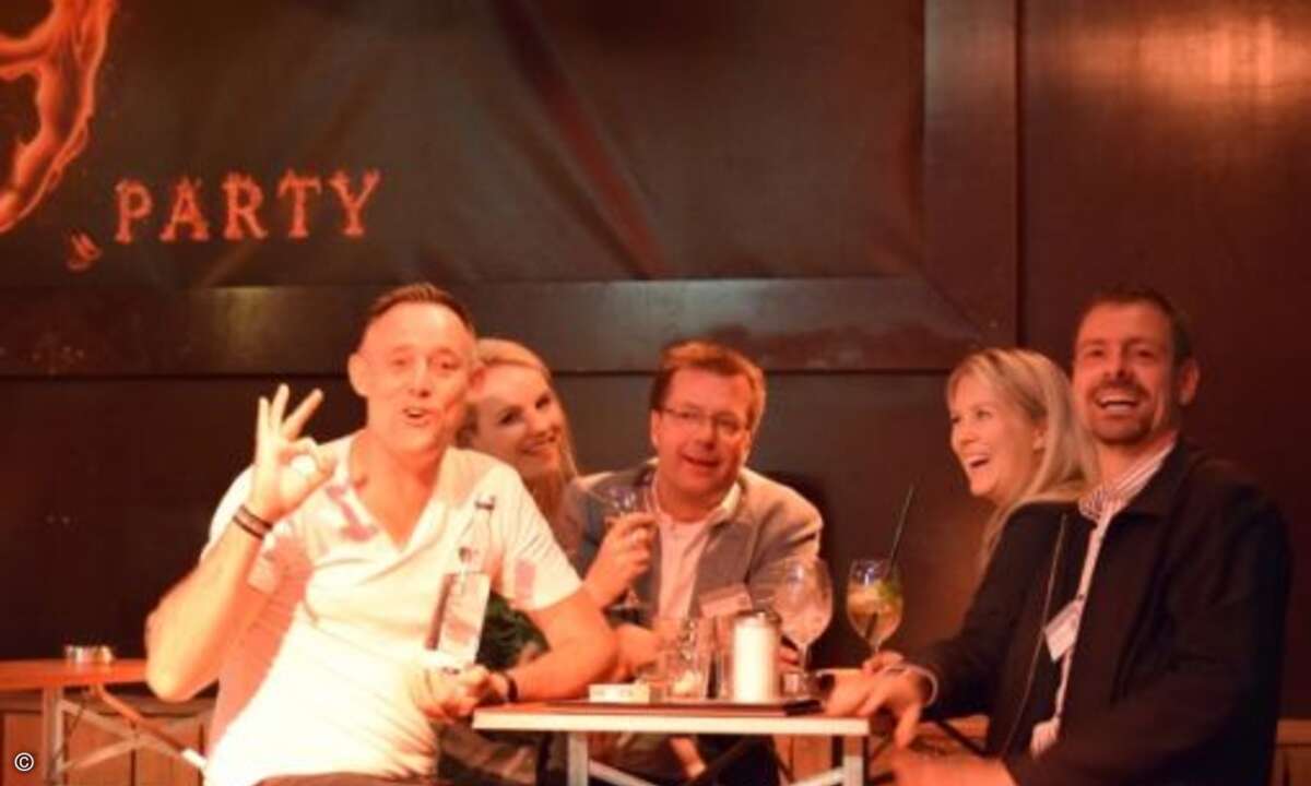 Tarox-Vorstand Bernd Tillmann sorgte für die Unterhaltung am Ausstellerabend vor der Messe (Bild: CRN)