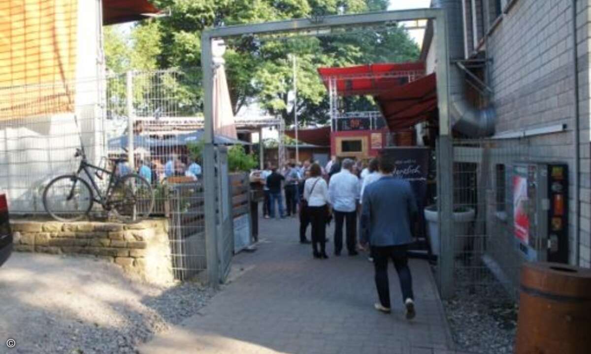Zur Tarox-Messe herrschte bestes Wetter (Bild: CRN)