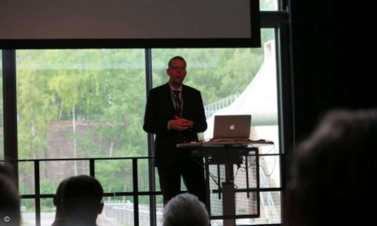 Norbert Gronau, Professor an der Universität Potsdam, sprach über Industrie 4.0 und Datenanalyse als Wettbewerbsfaktor. (Foto: CRN)