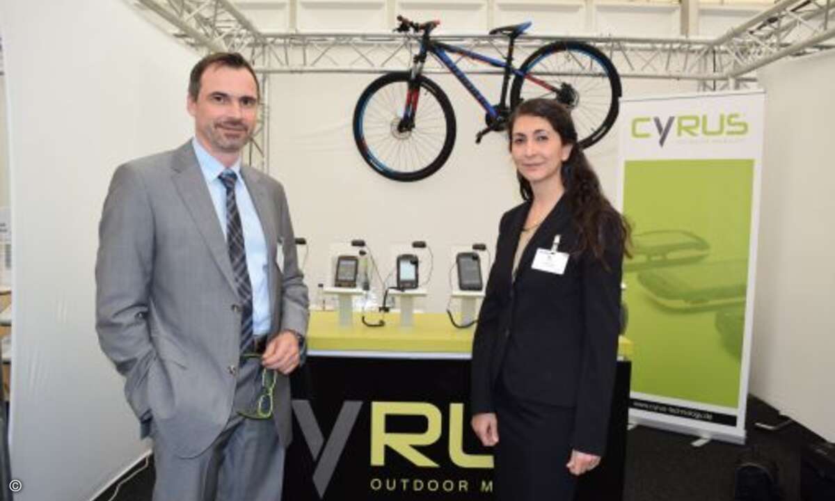 Alte Bekannte aus Distribution: Torsten Belverato und Roonak Emami haben den Aachener Smartphone-Hersteller Cyrus gegründet