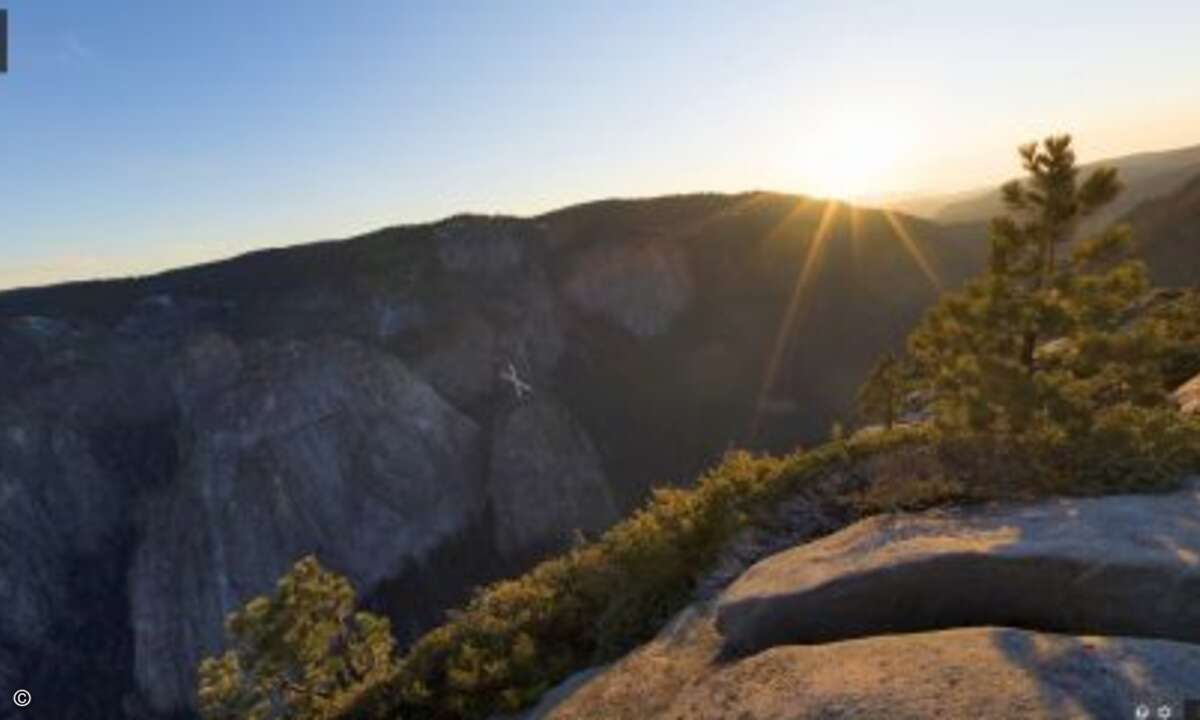 ... und auf die Abenddämmerung warten (Foto: Google Street View)