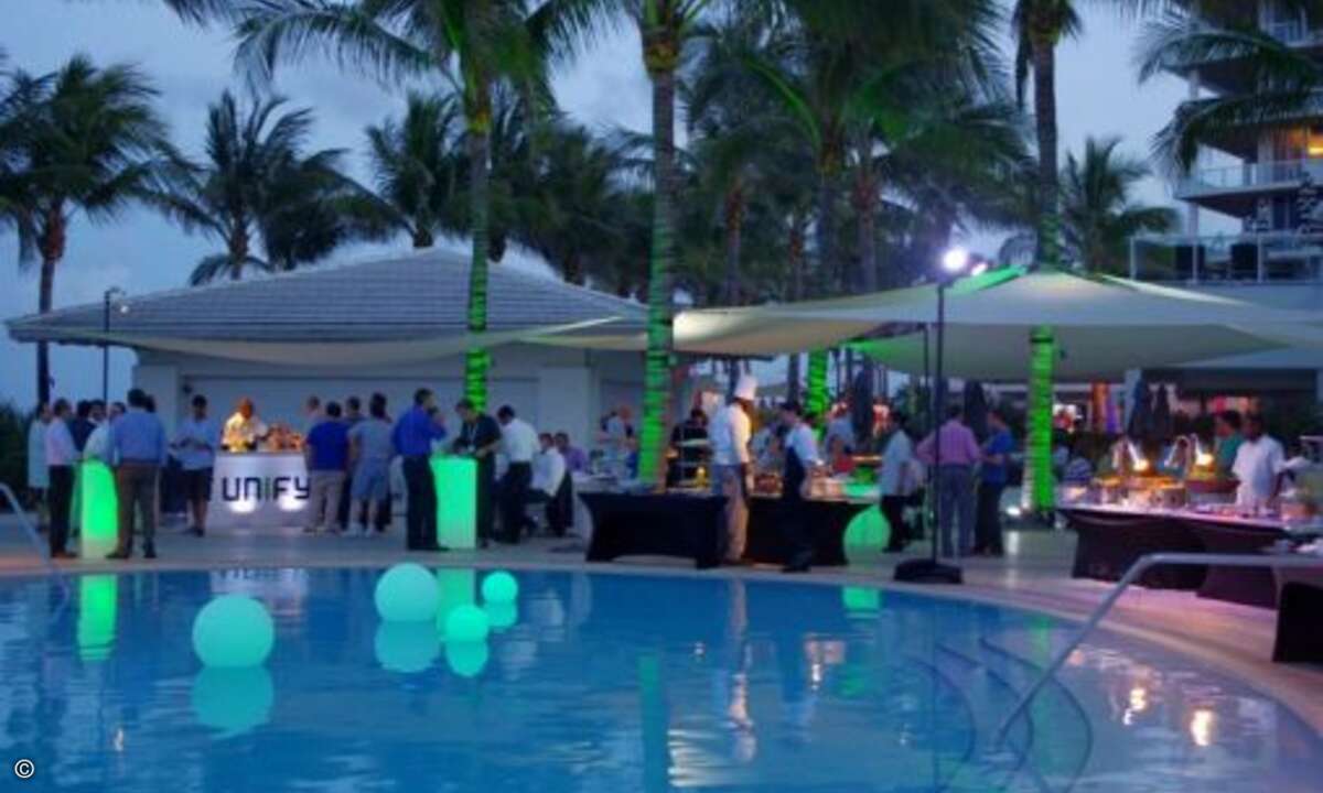 Insgesamt 200 Partner kamen nach Florida, um nicht zuletzt die schöne Location zu genießen...