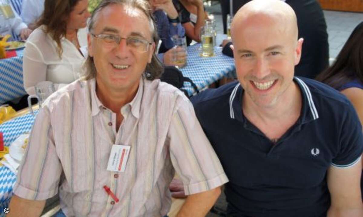 Hatten beim Solution Day sichtlich Spaß: Heinz Geiger von von Sims Lifecycle und Verlagsleiter Matthäus Hose (Foto: CRN)
