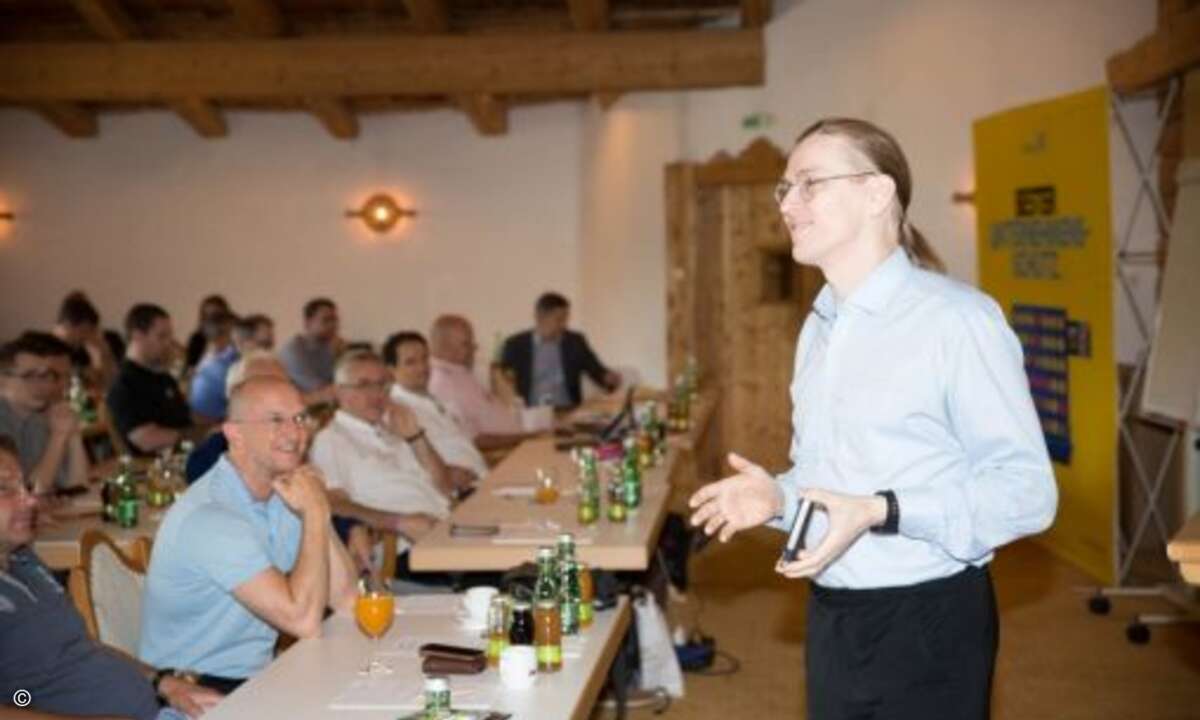 F-Secures oberster Sicherheitsexperte Mikko Hypönnen beeindruckt mit seinem Vortrag über Cyber-Threats (Foto: F-Secure)