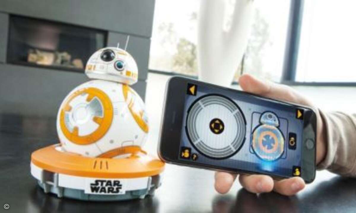 Per Smartphone-App kann er auch direkt gesteuert werden (Foto: Sphero)