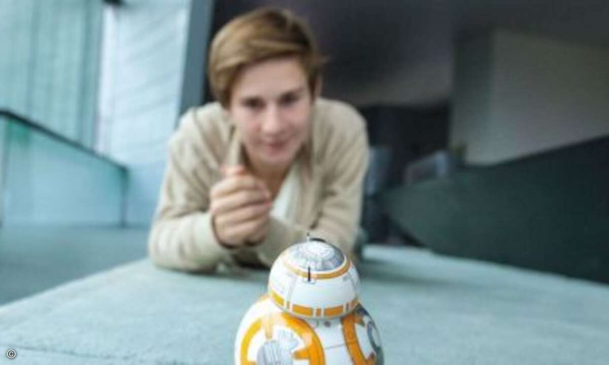 Auch Sprachbefehle beherrscht der Droide (Foto: Sphero)