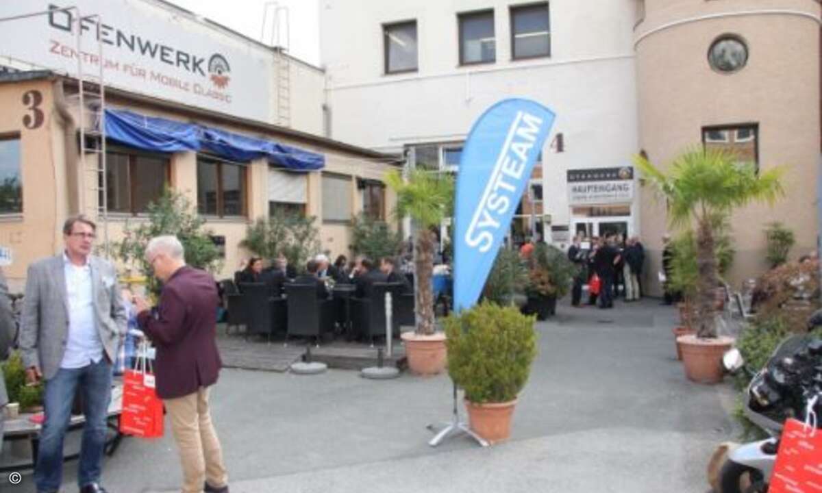 Systeam feierte seinen 30. Geburtstag mit der Inform 2015-Hausmesse im Nürnberger Ofenwerk
