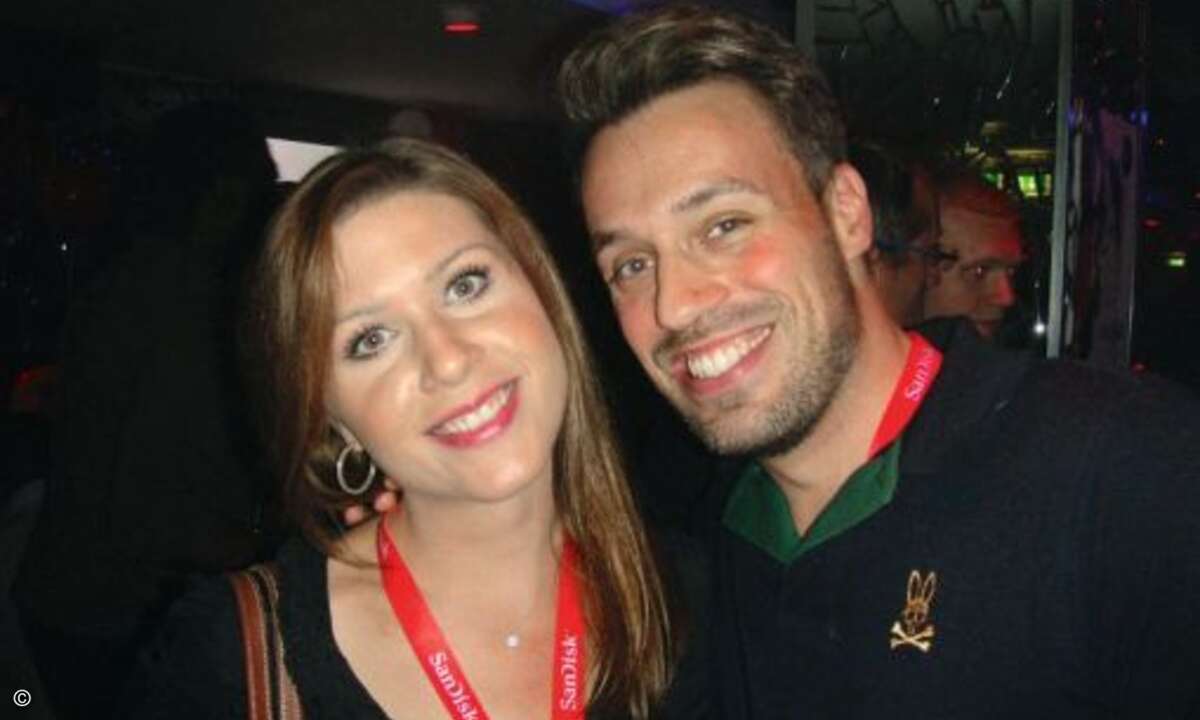 Sandra Huber (CRN) mischt sich mit Sebastian Ricke (BSH) unters Partyvolk (Foto: CRN)