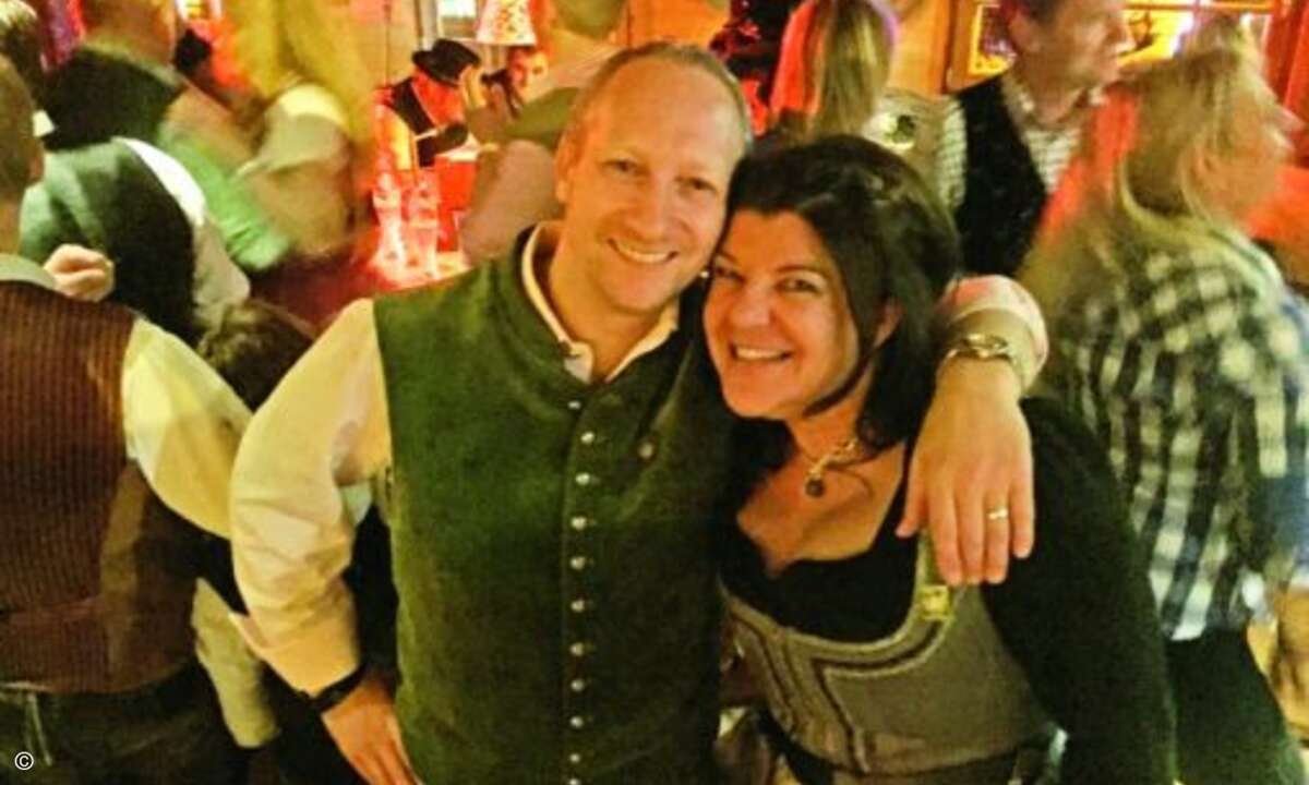 Stilecht in Tracht: Mirko Rusch und Katja Schraml (beide Buffalo) (Foto: CRN)