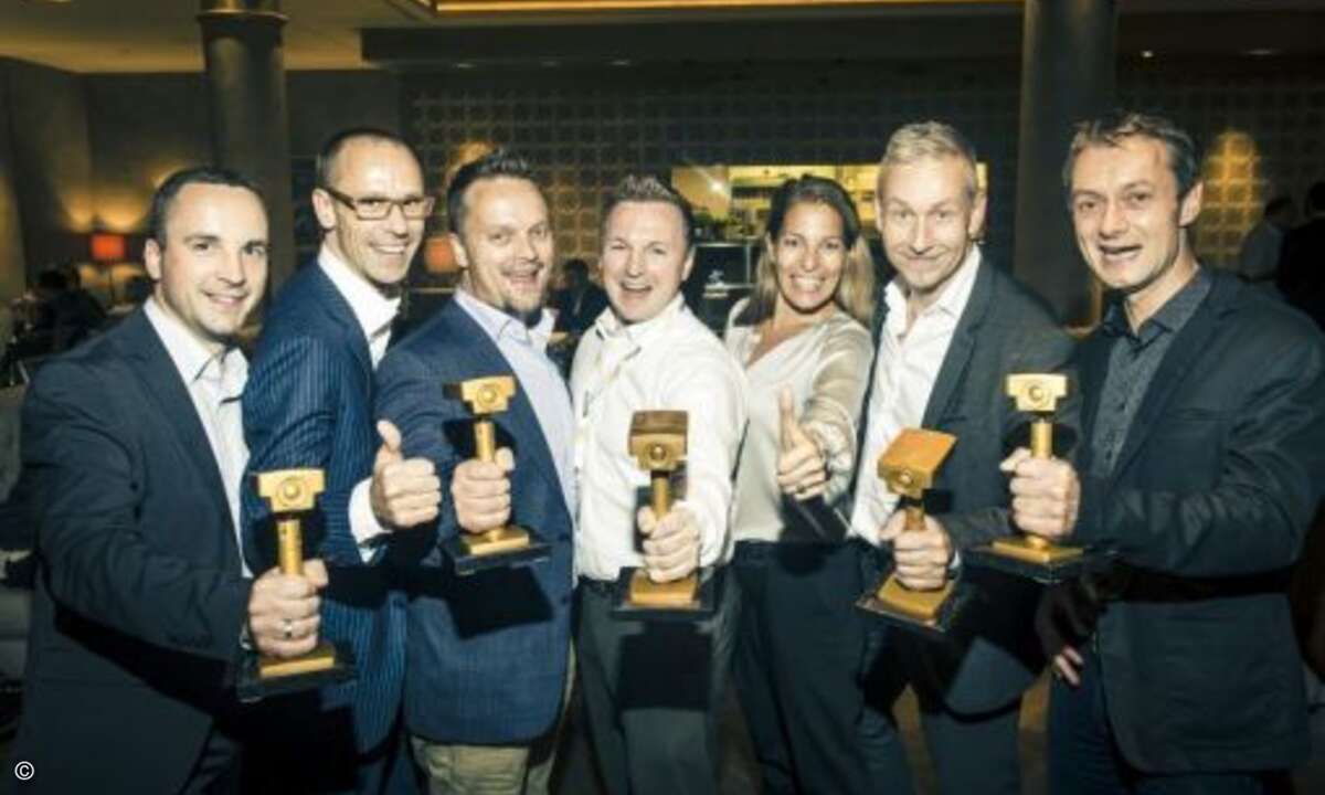 Die Gewinner: Robin Fröhlich, Teamleiter IP-Video Solutions, Videoanalyse, Videokonferenzen ProComp Professional Computer GmbH, Edwin Roobol, Regional Director Axis Communications Middle Europe, Sandro Kengelbacher, Geschäftsleiter ES Sicherheit AG,