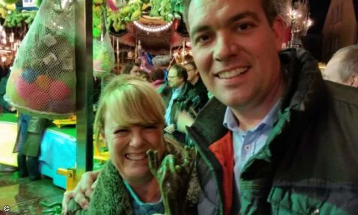 Janet Spacey zeigte dem neuen Also-Geschäftsführungsmitglied Christoph Dietz die Kirmes (Bild: CRN)