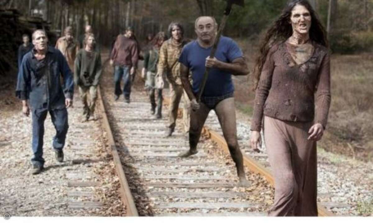 Undercover unter Zombies (Foto: Screenshot - Twitter.com)