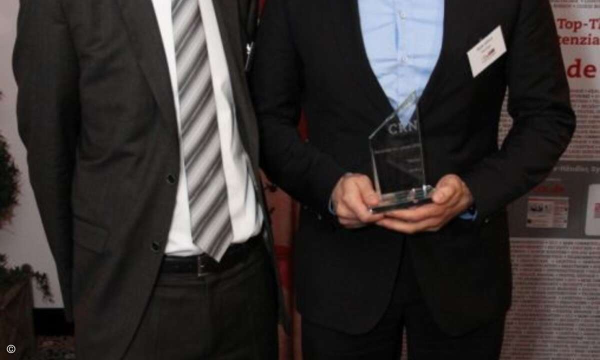 Der beste Storage-Anbieter in diesem Jahr ist für die Leser der CRN NetApp. Der Preis wurde an Maik Höhne überreicht (Foto: CRN)