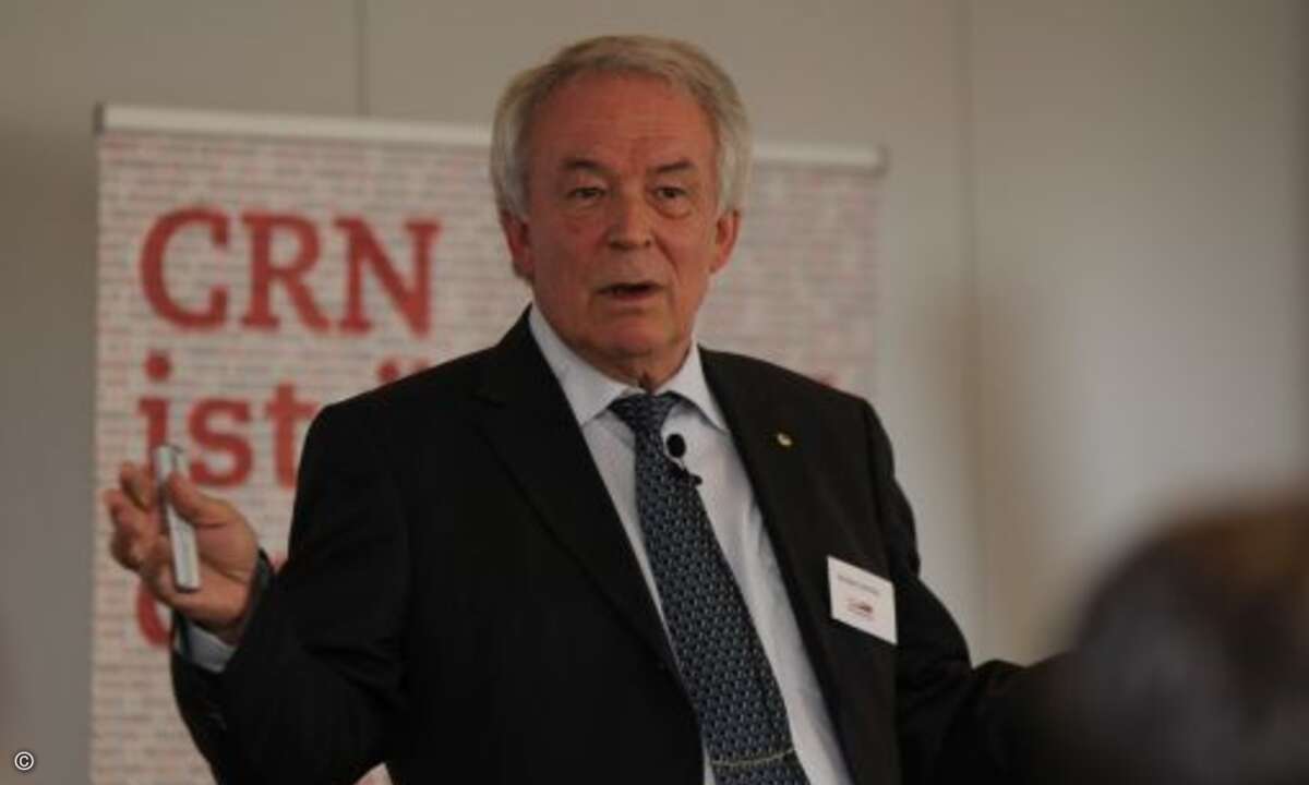 ... der Keynote von Prof. Heribert Schmitz, ehemaliger HP Vice President (Foto: CRN)