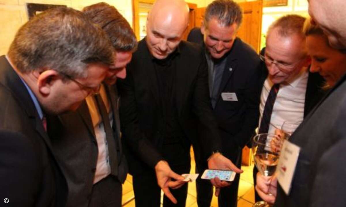 So funktioniert moderne Magie: mit dem Smartphone (Foto: CRN)