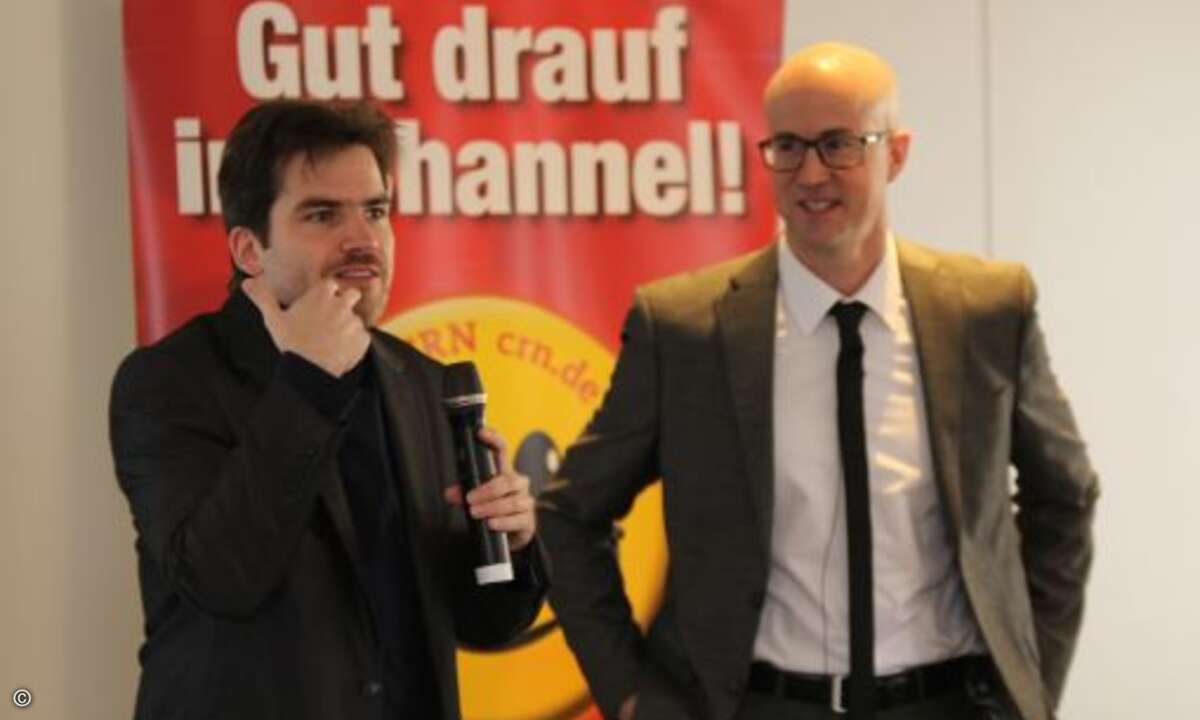 Am nächsten Tag begrüßten Prof. Dr. Spörrle und Matthäus Hose die Gäste zu einem Vortrag zum Thema Zeitmanagement (Foto: CRN)