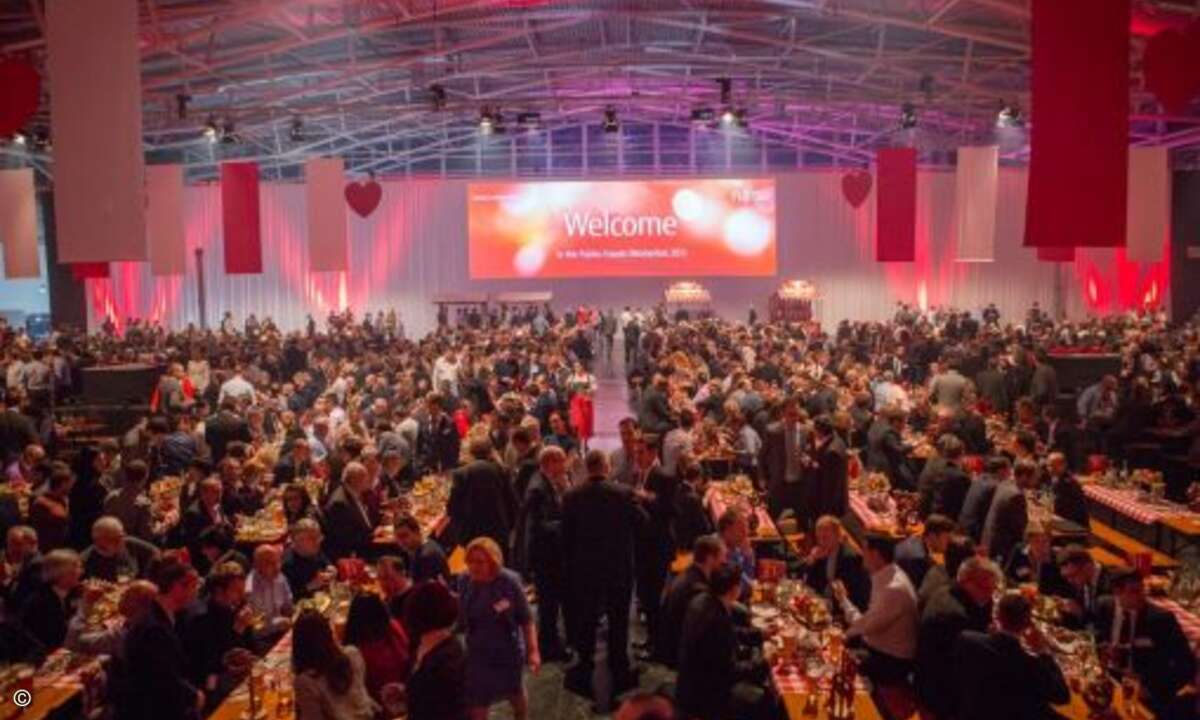 Fujitsus großer Kunden- und Partnerevent in München endet traditionell mit dem großen Fujitsu Oktoberfest (Bild: Fujitsu)