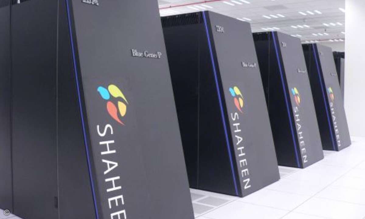 Platz 9: Shaheen II 
TFLOPs (Linpack): 5.537
Prozessoren: Intel Xeon E5-2698v3 16C 2.3GHz, Aries interconnect 
Kerne: 196.608
Hersteller: Cray (XC40) 
(Foto: King Abdullah University of Science and Technology)