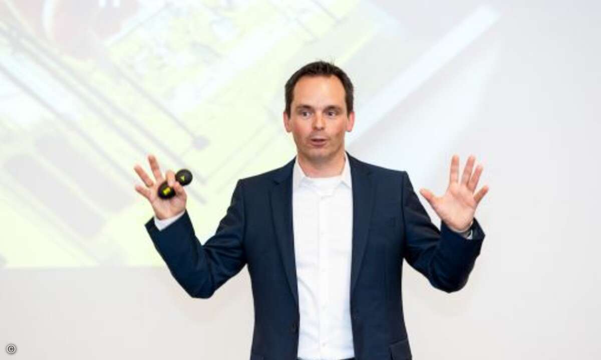Beim anschließenden Apple Business Workshop konnten sich die CPN Partner über die wichtigsten Neuheiten rund um Apple im Business informieren – Andreas Bergmaier, B2B Channel Manager bei Apple, gab ein erstes Update (Foto: CPN)