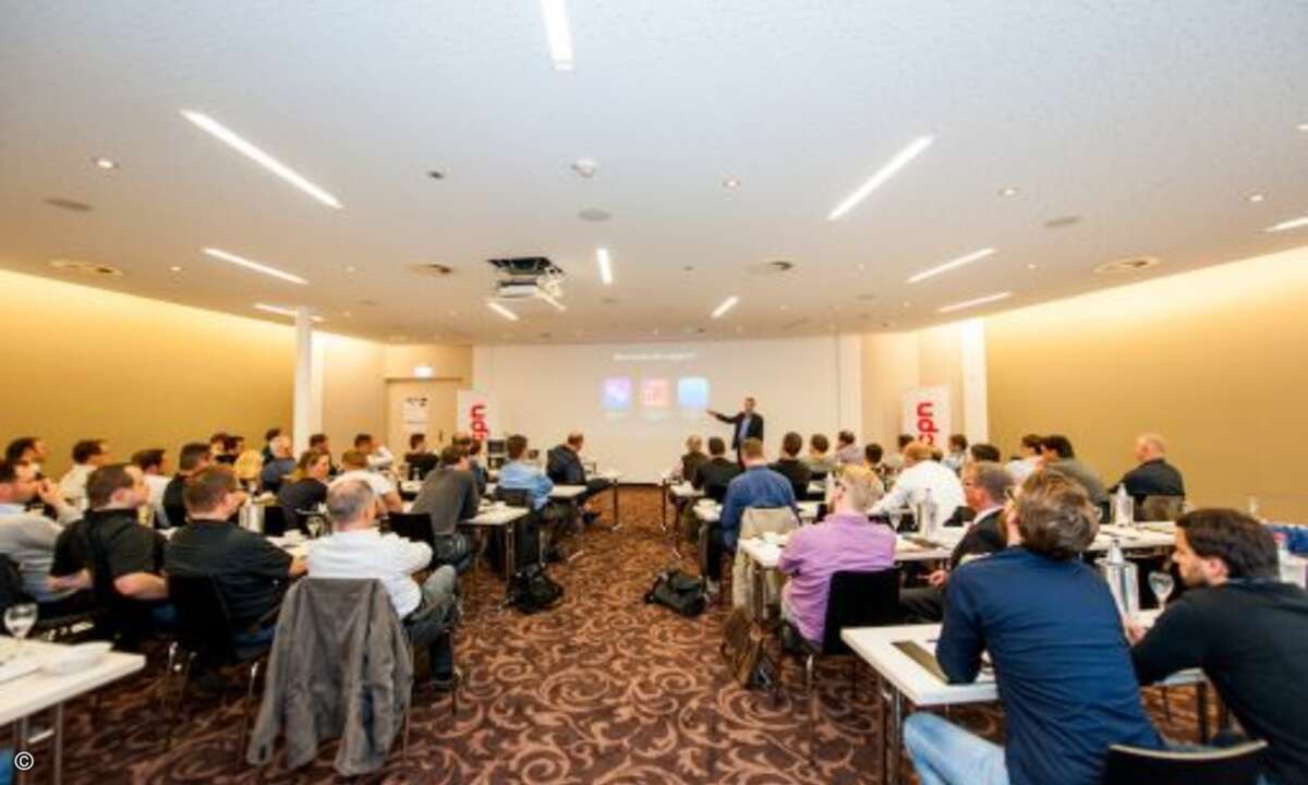 Die vielen Teilnehmer lauschten dem Vortrag  und im Anschluss konnten noch offene Fragen geklärt werden (Foto: CPN)