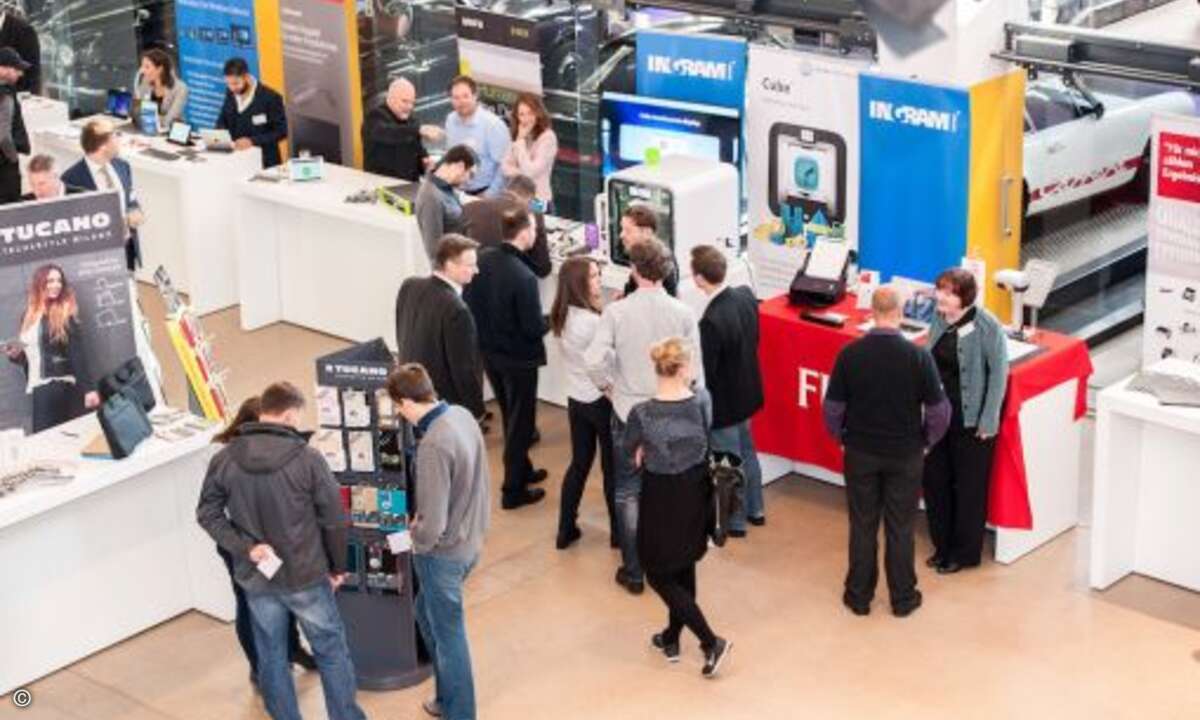 An allen Ständen herrschte ein reger Austausch zwischen Ausstellern und CPN Partnern – die neuesten Highlights und die beste Technik wurden vorgestellt und getestet (Foto: CPN)