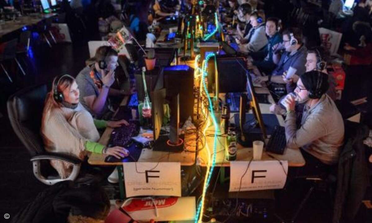 Mehr als 12.000 Besucher besuchten vom 22. Bis 24. Januar die DreamHack (Bild: Leipziger Messe GmbH / Jens Schlüter)