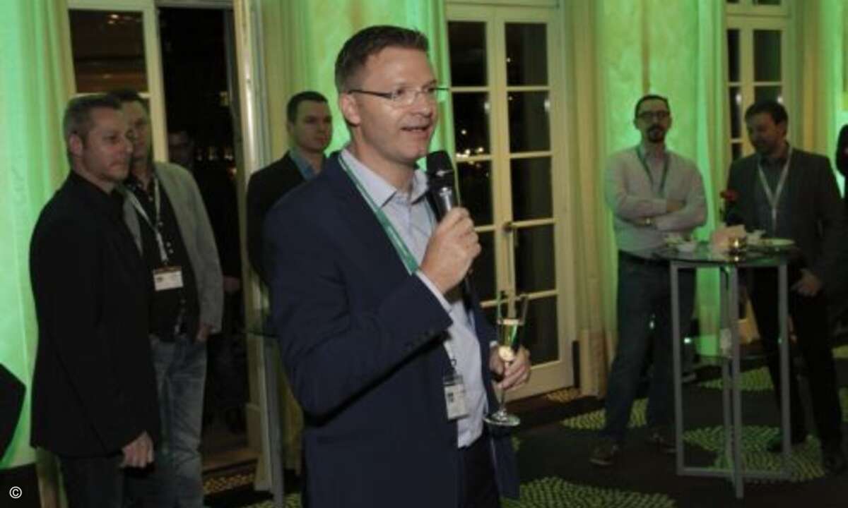 Kasperskys DACH-Chef Holger Suhl begrüßte die Partner (Foto: Kaspersky)