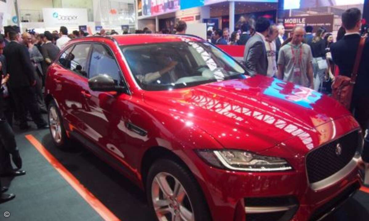 Jaguar zeigte sein vernetztes Auto ... (Foto: CRN)