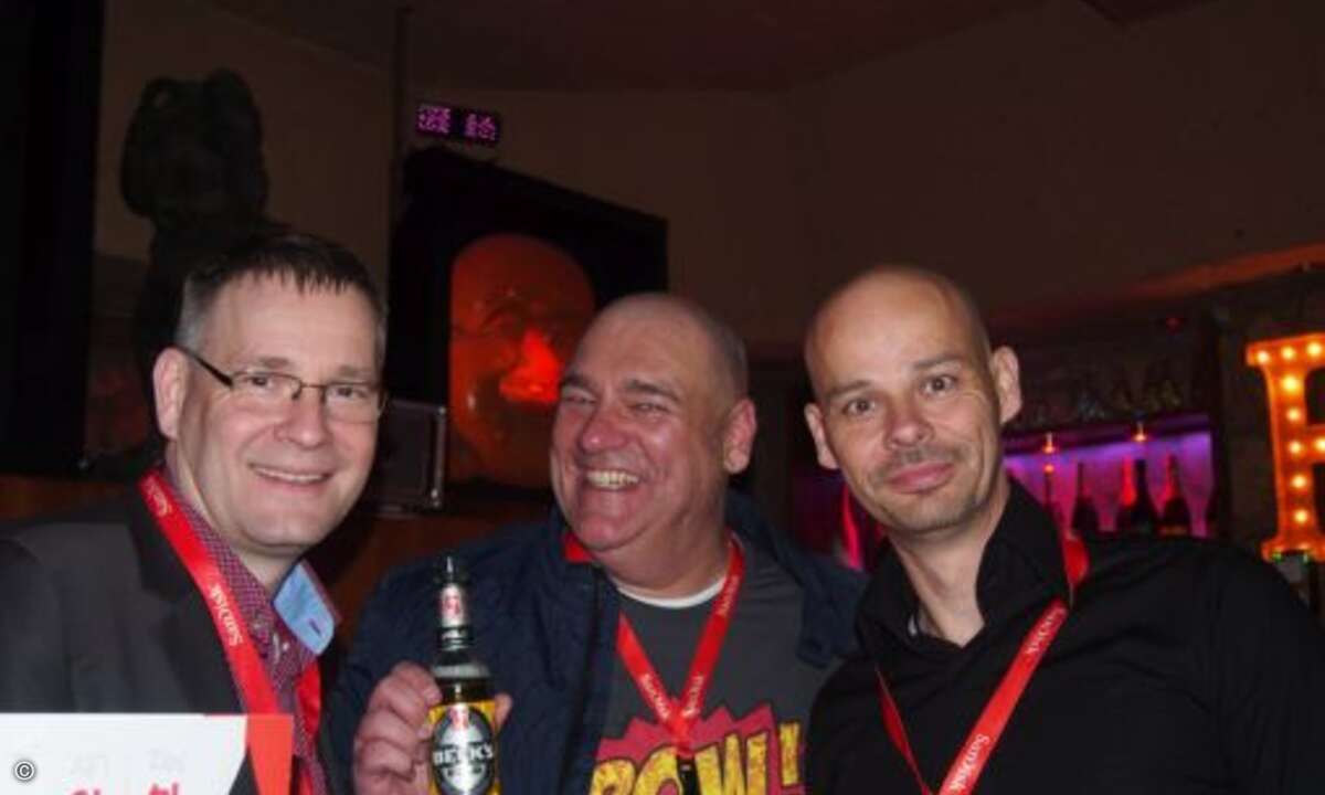 Trio Infernale auf der SanDisk Party: Arnd Willwock, Oliver Gorges (beide Cop Software) zusammen mit Comteam-Geschäftsführer Sven Glatter (Foto: CRN)