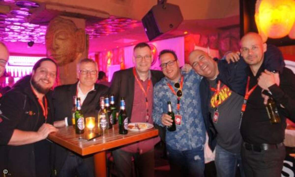 Boris Hajek (Losstech), Michael Seebach (Comteam), Arnd Willwock (Cop Software), Stefan Knerrich (APC by Schneider Electric), Oliver Gorges (Cop Software) und Sven Glatter (Comteam) (Foto: CRN)