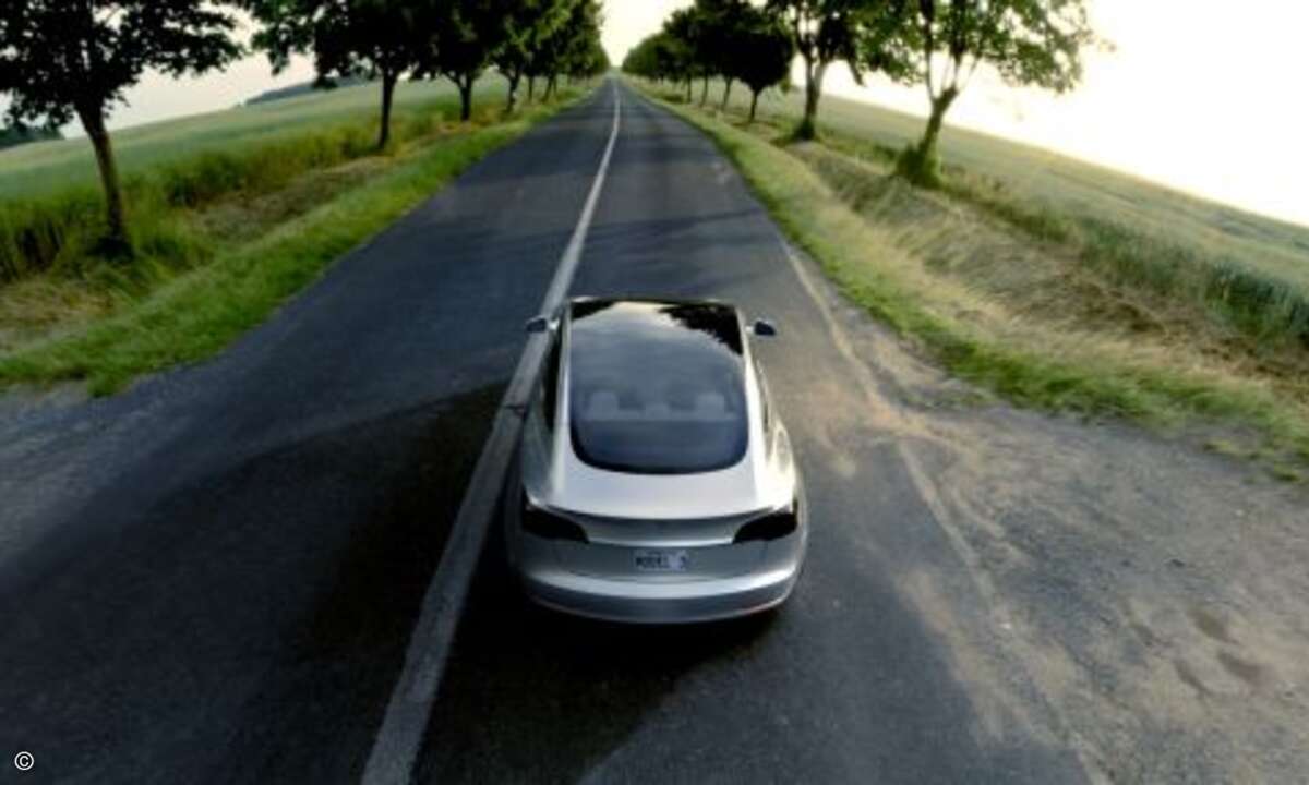 Schon jetzt haben 276.000 Menschen den neuen Tesla vorbestellt (Foto: Tesla)