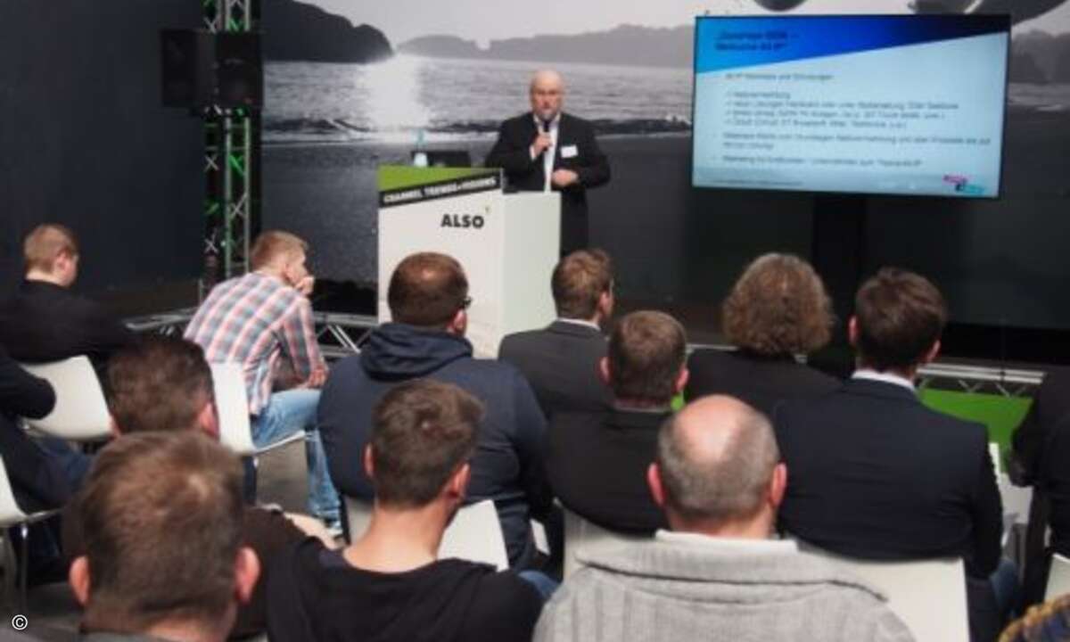 Also-Experte Karl-Hein Schoo informierte über den Themenschwerpunkt All-IP (Bild: CRN)
