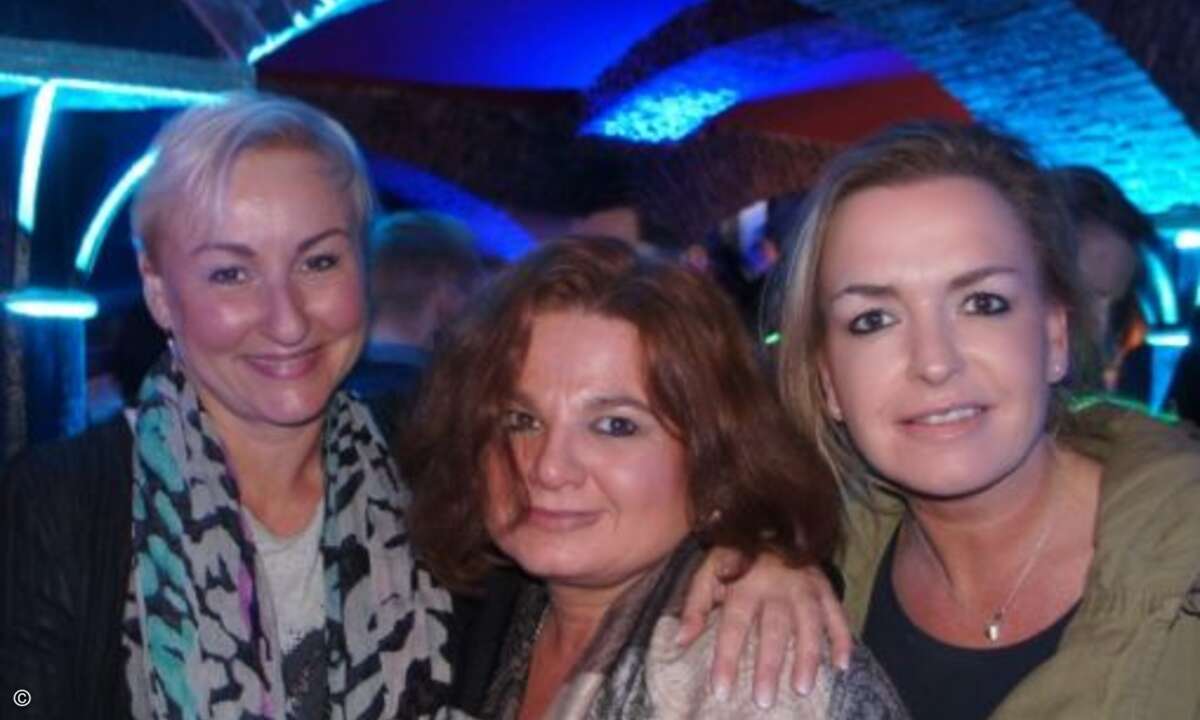 Christine Händler und Ulrike Foellmer von Comteam mit Carolin Schlüter (Bild: CRN)