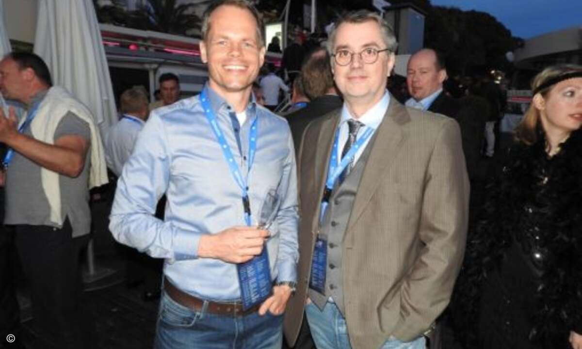 IT-Fachleute unter sich: Andreas Bechthold von Infinigate und Hans Lang von SHC Netzwerktechnik (Foto: Sophos)
