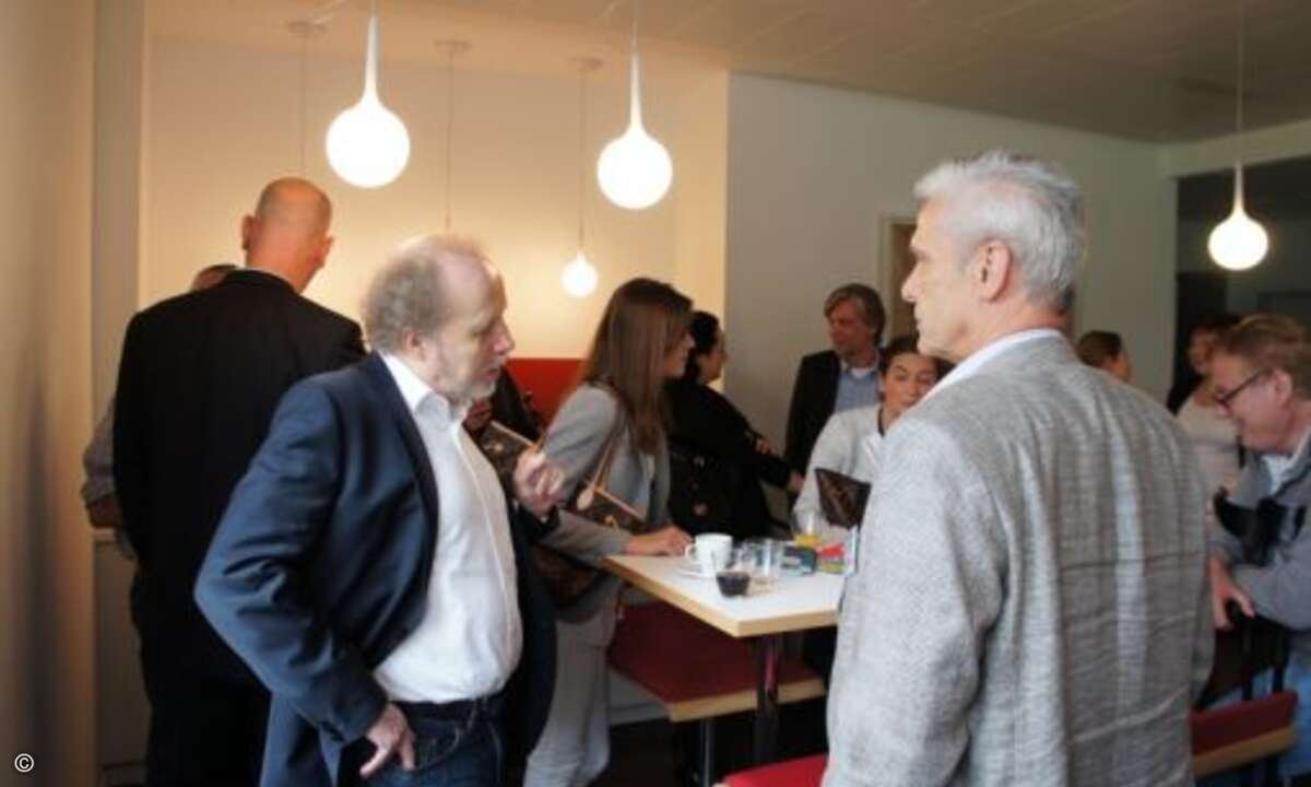 Zwischendurch ist immer wieder Zeit für Networking… (Foto: CRN)
