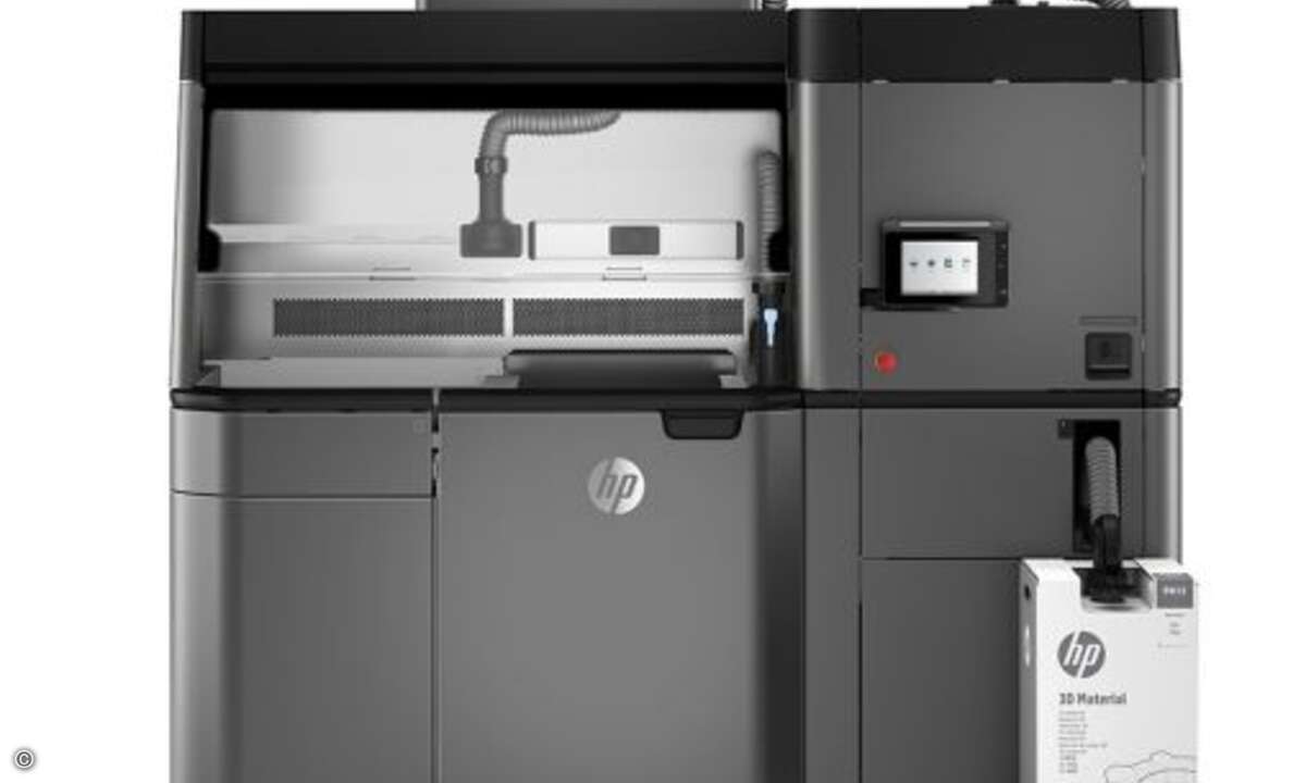 Der »HP Jet Fusion 3D 4200« wurde sowohl für die Prototypentwicklung als auch für Fertigungsläufe mit kurzer Durchlaufzeit konzipiert (Foto: HP Inc.)