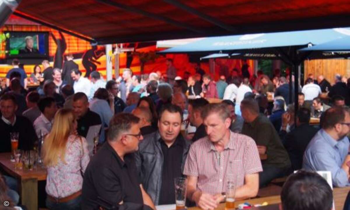 Im Strobels trafen sich die Aussteller, ausgewählte Kunden und das Tarox-Team zum Vorfeiern (Bild: CRN)