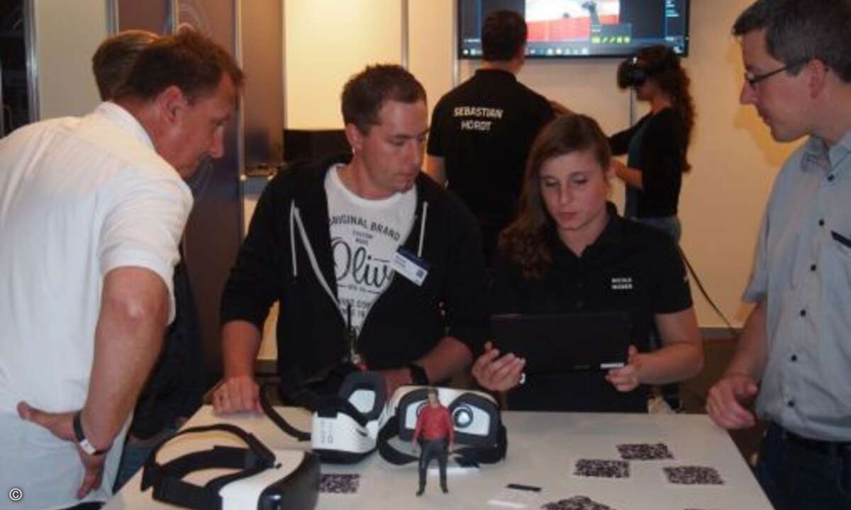 Die Messebesucher waren sehr interessiert an den 3D-Lösungen des neuen Tarox 360-Bereichs (Bild: CRN)