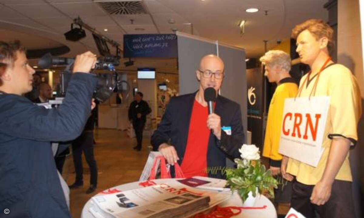 BVB-Legende Aki Schmidt im Interview mit Matthäus Hose (CRN) (Bild: CRN)