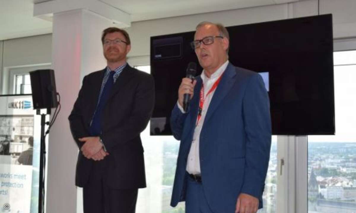 Paul Eccleston (rechts) stellte den neuen CCO David Galton-Fenzi
vor. (Bild:CRN)