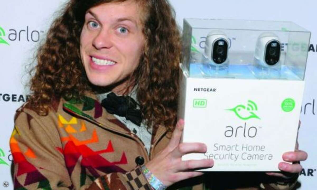 Clevere Smart-Home-Überwachung: Ohne jegliche Kabel, in wenigen Minuten angeschlossen, kostenlose Videoaufzeichnung in der Cloud, mobil per App aufrufbar: CRN verlost 3 Smart-Home-Überwachungssets »Arlo« von Netgear – ideal für Fachhändler, die Priva
