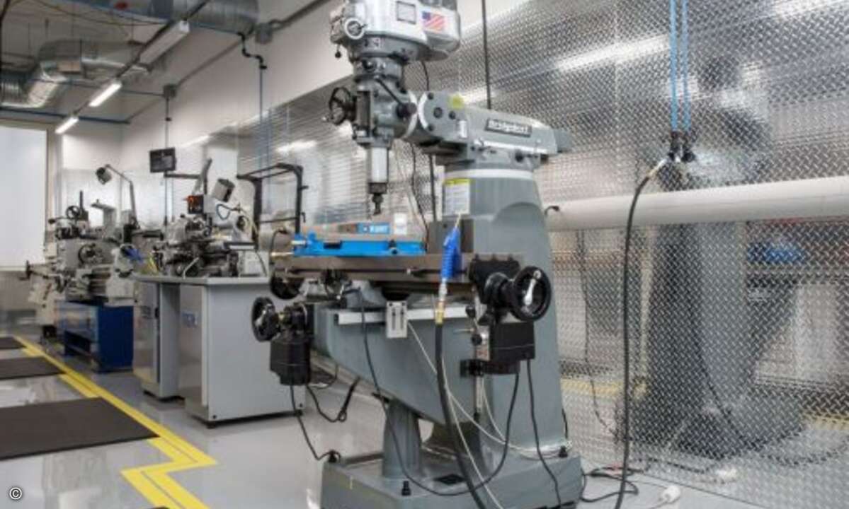Die neue Einrichtung soll in ein Elektrotechnik-Labor und einer Prototyp-Werkstatt aufgeteilt werden (Foto: Facebook)