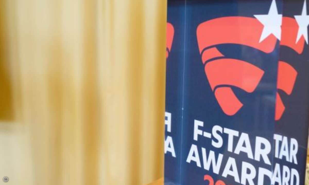 Für IT-On.Net, Nasdo und Prosoft gab es einen F-Star Award (Foto: F-Secure)