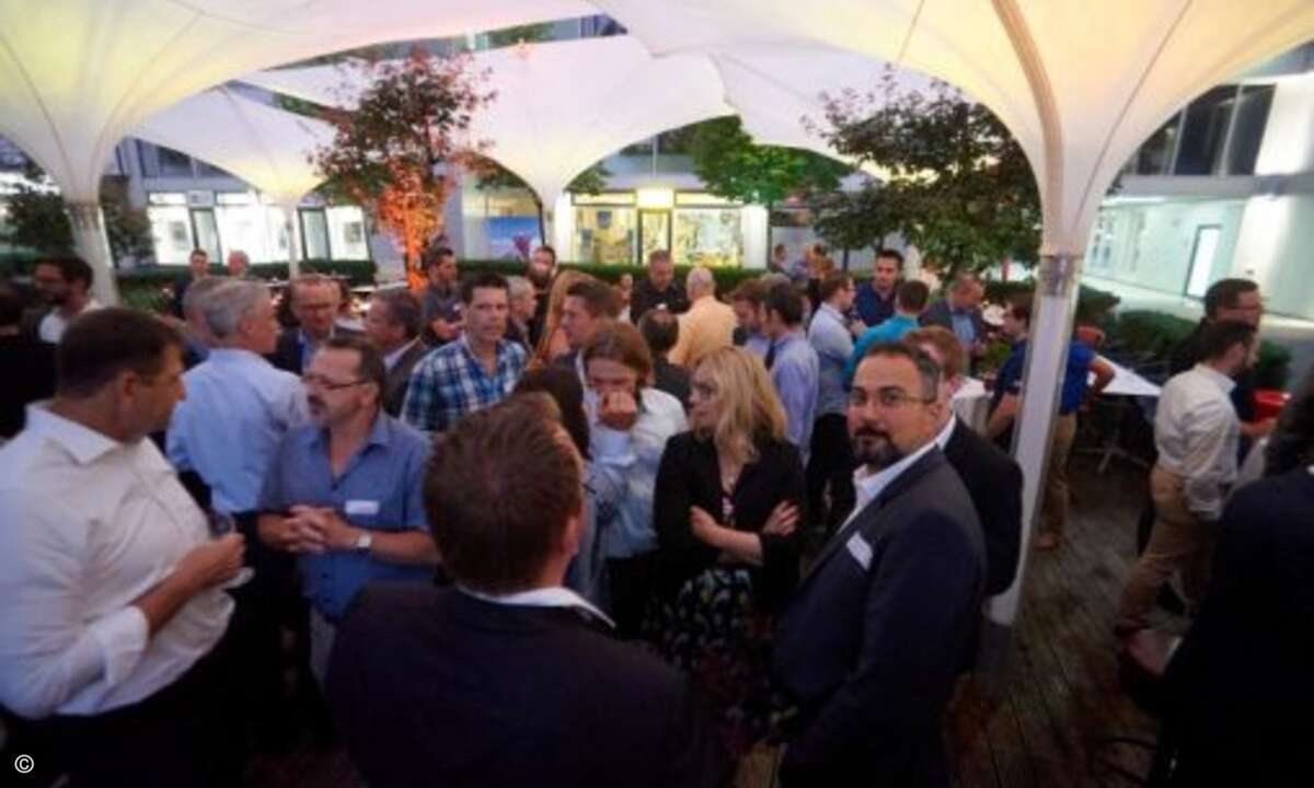 Angeregte Diskussionen allerorten (Foto: NetApp)